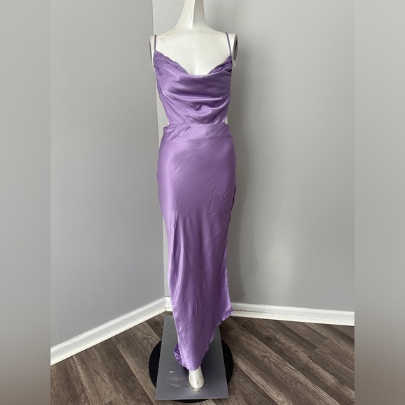 Michael Costello x REVOLVE Cassie Midi Dress in Purple - Picture 6 of 15